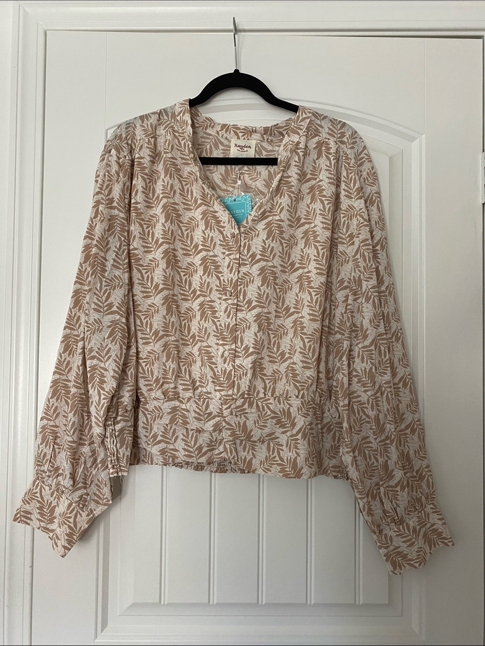 Hayden LA Plus Beige Leaf-Print Women's Blouse